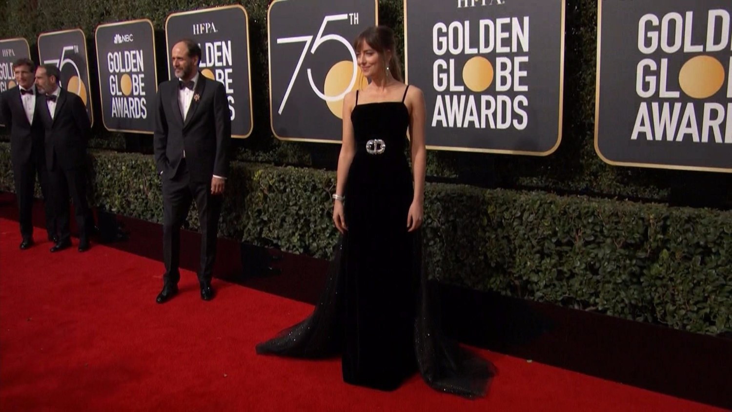golden globes 2018 black dress Best dressed Golden Globes 2018: Tracee Ellis Ross, Claire Foy, more