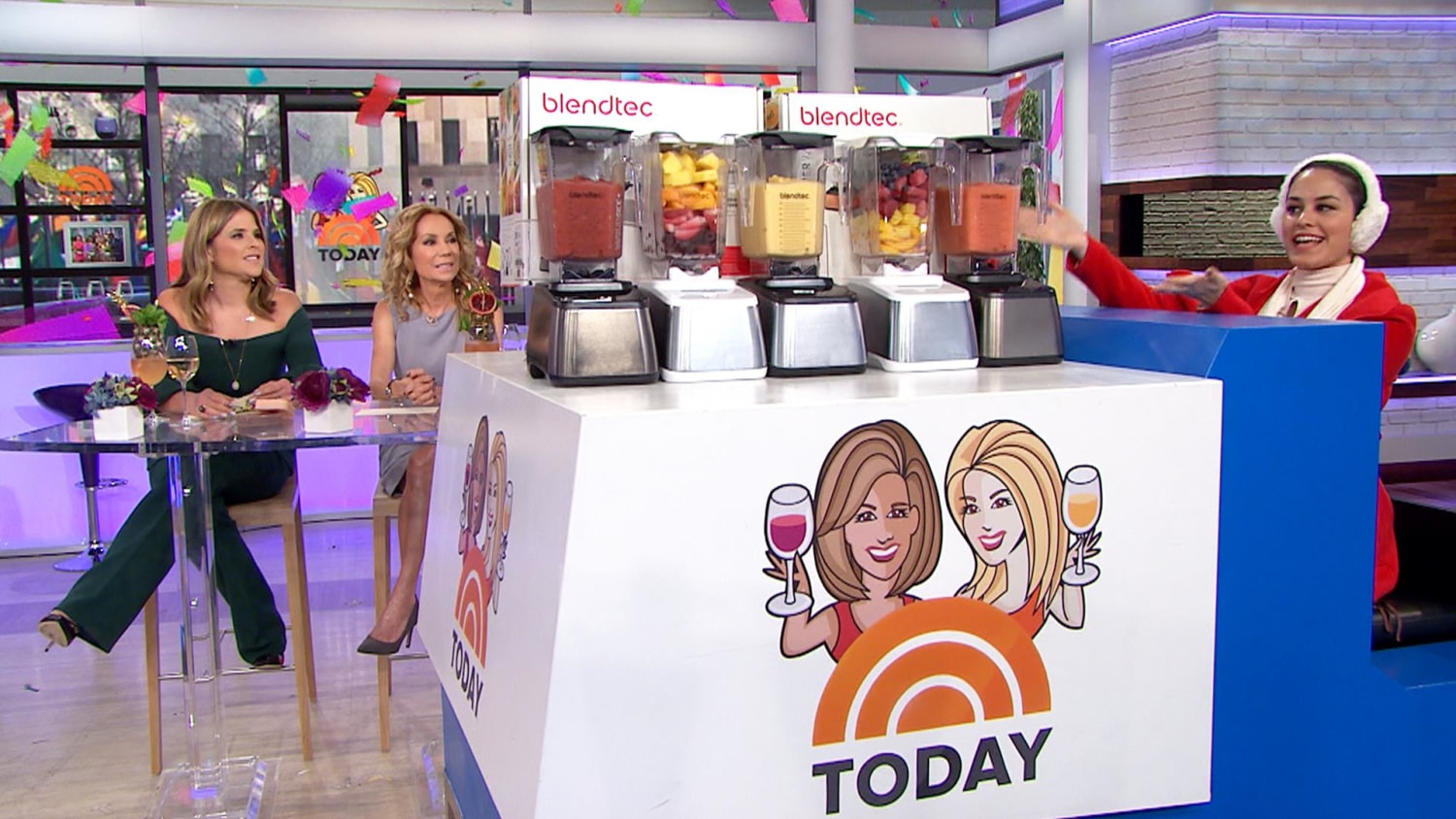 Fourth Hour guests receive Blendtec blender