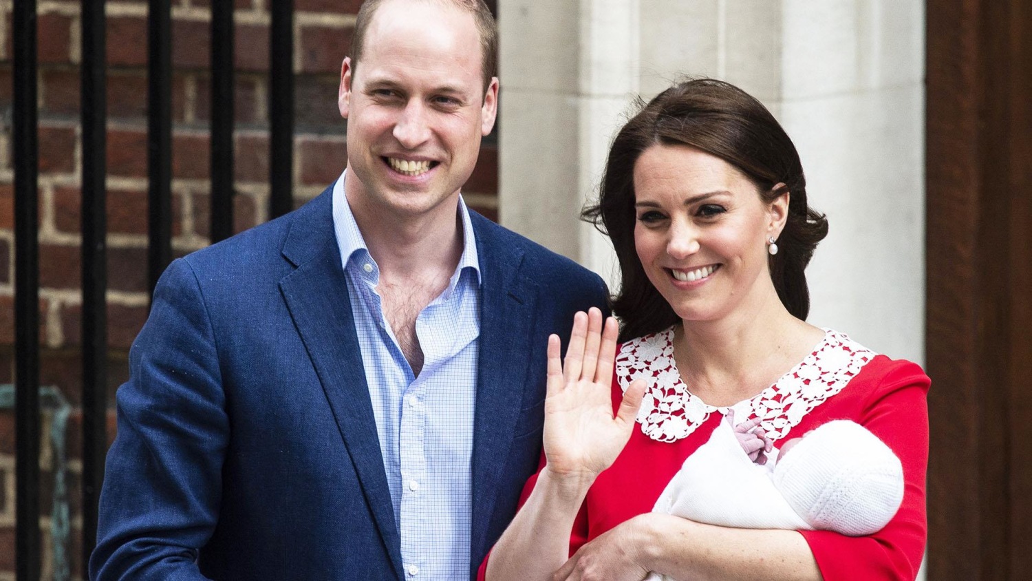 Royal baby alert: Duchess of Cambridge, Prince William have son