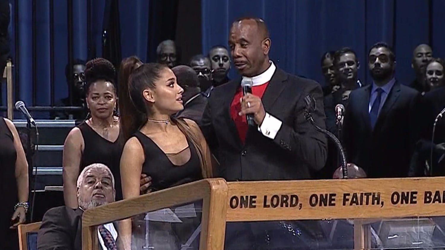 Bishop at Aretha Franklin s funeral apologizes to Ariana Grande for name joke