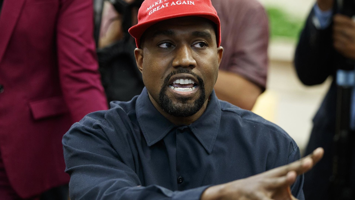 Must see moments from Kanye West s meeting with President Trump