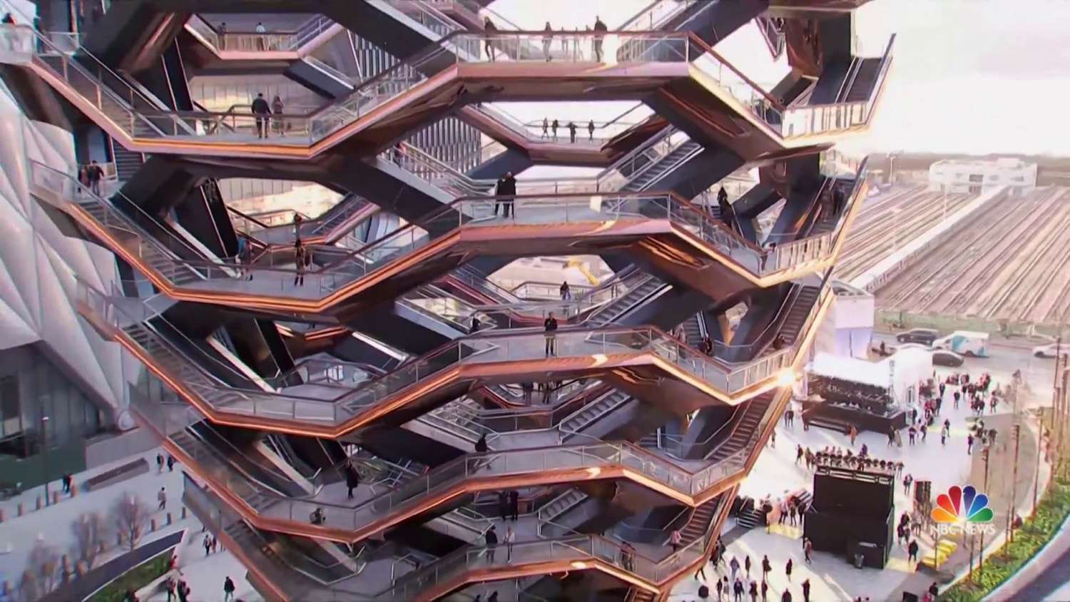 I Visited the 7-Story 'Vertical Shopping Experience' in Hudson Yards