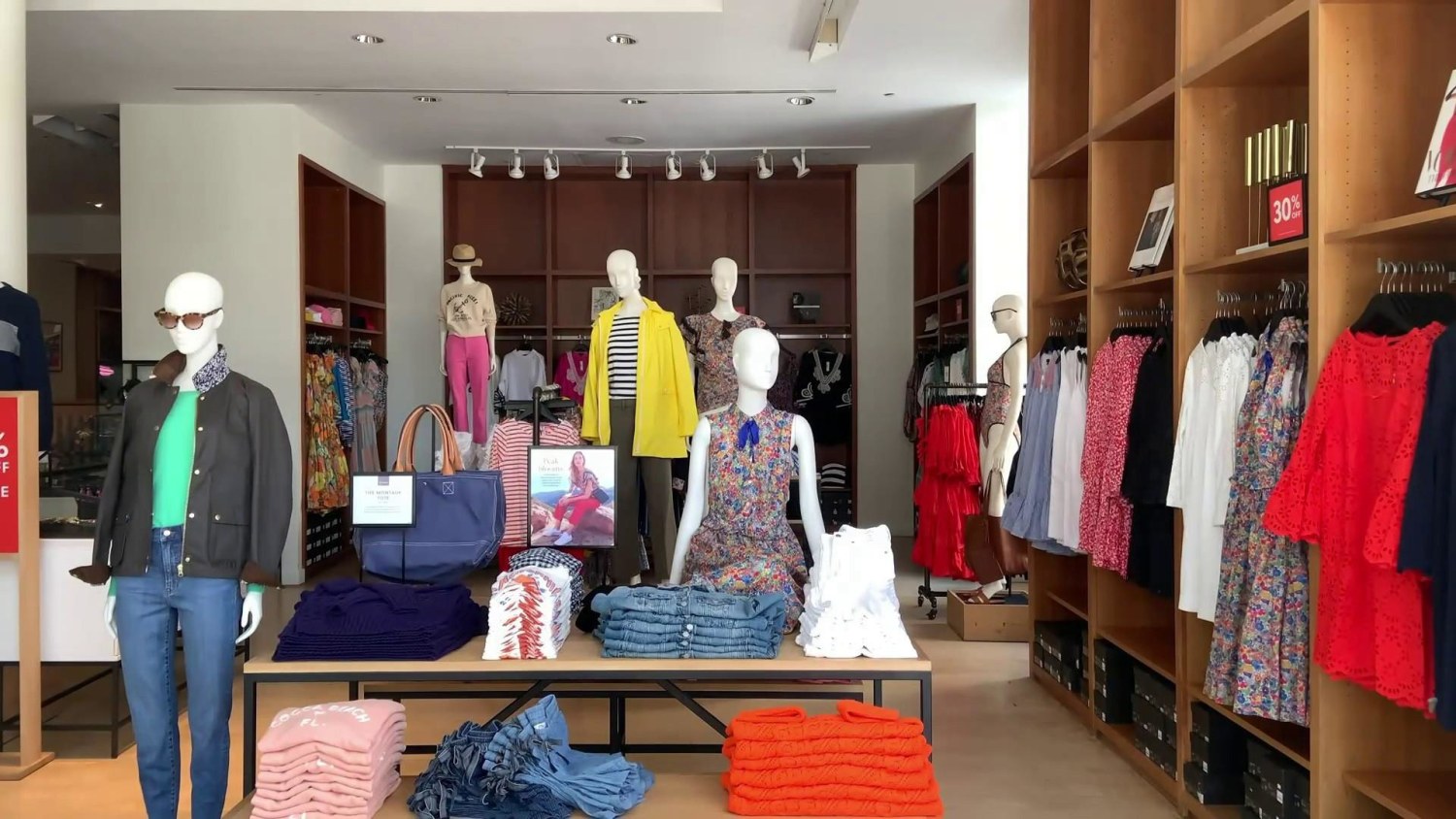 Payless close to me shop