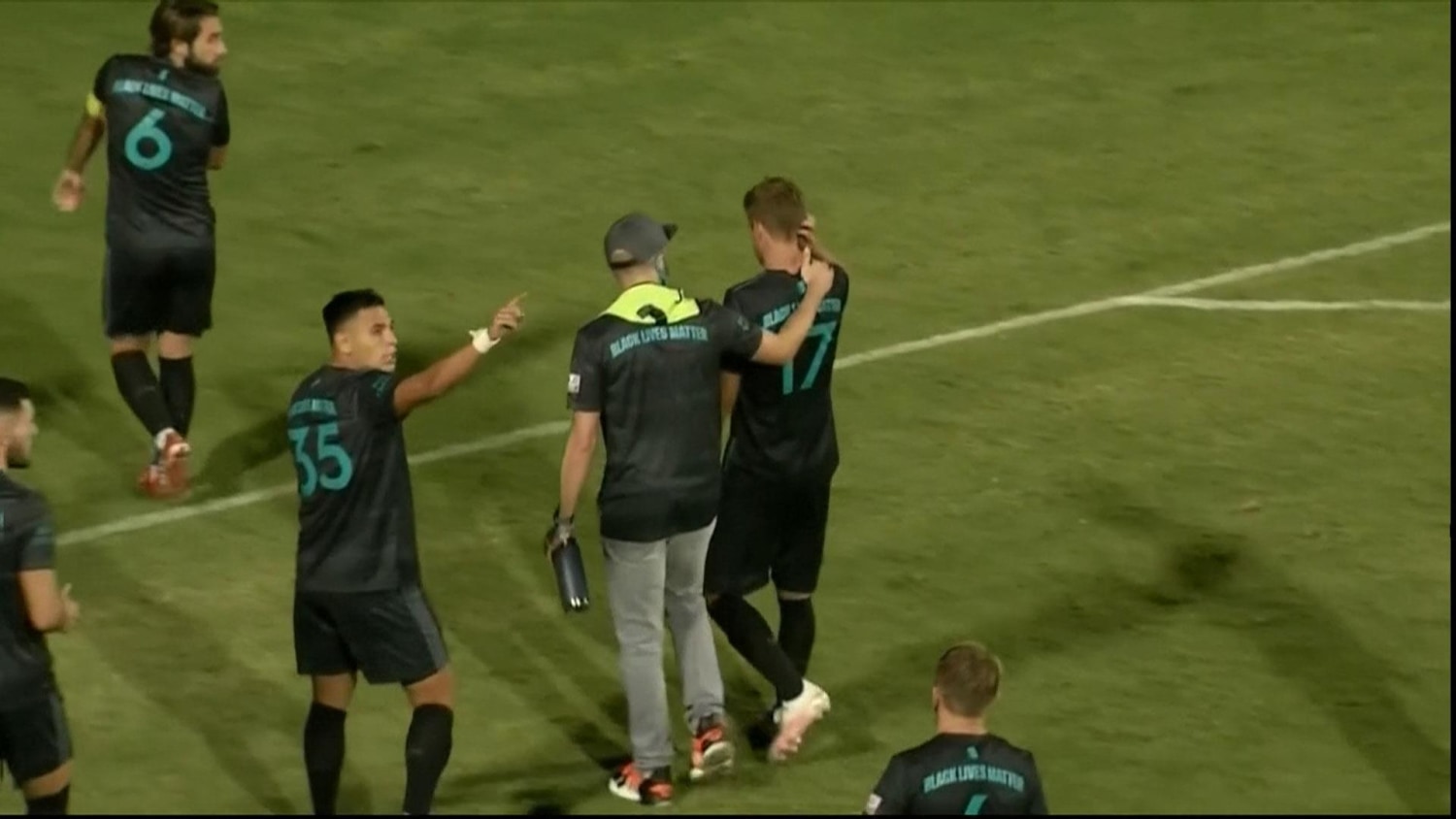 San Diego soccer team walks off field after alleged homophobic slur by  opposing player