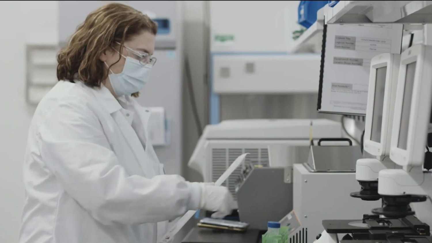 dec-15-coronavirus-updates-health-care-workers-among-first-to-receive-vaccine