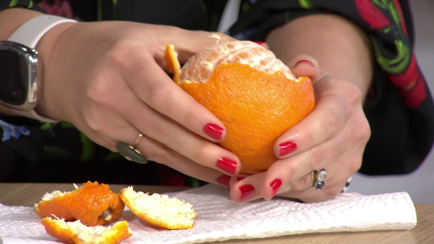 What Are Sumo Oranges? Meet the Tasty Citrus Fruit That's on TikTok