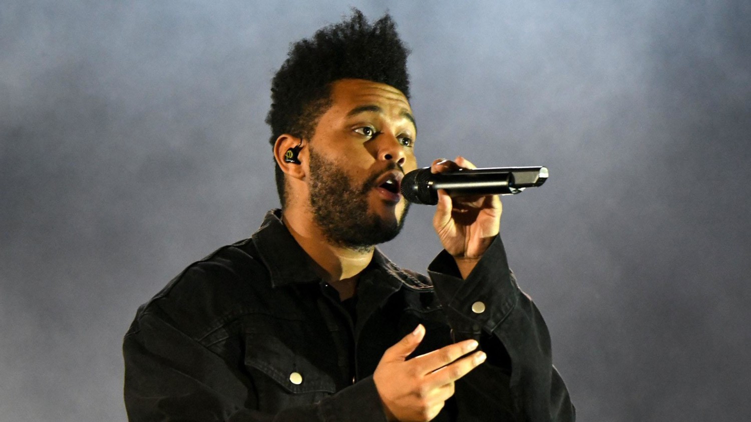 The Weeknd says he's still boycotting The Grammys despite rule changes -  BBC News