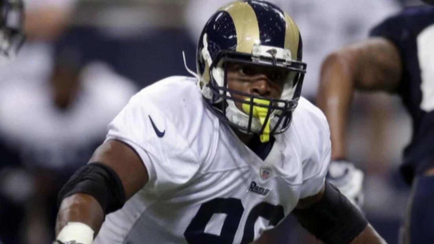 ESPN apologizes for report on Michael Sam's showering habits