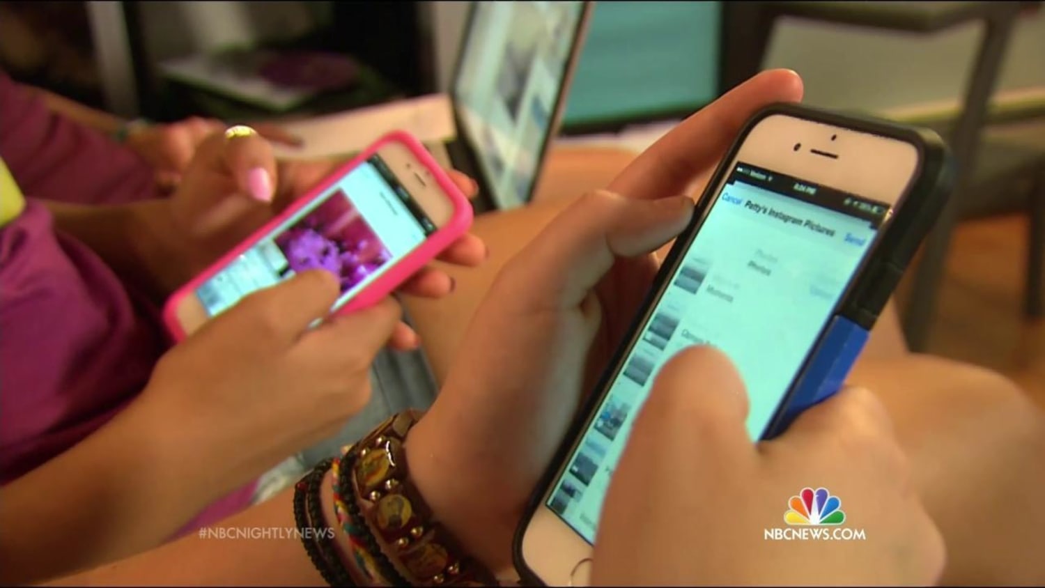 Teen social media & mobile use helps maintain friendships