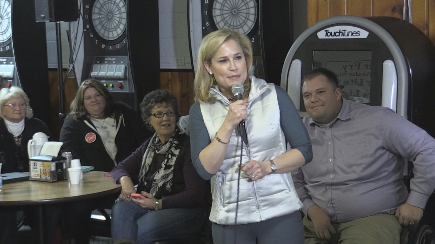 f_dc_heidi_cruz_160129.jpg
