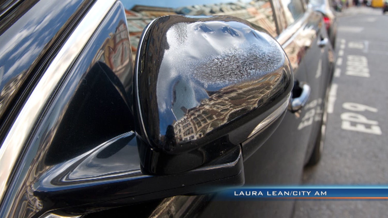 London skyscraper melts cars