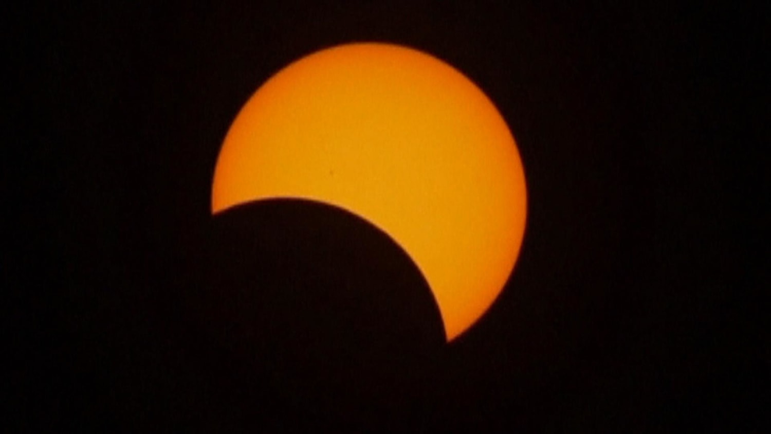 Total solar eclipse seen in Indonesia