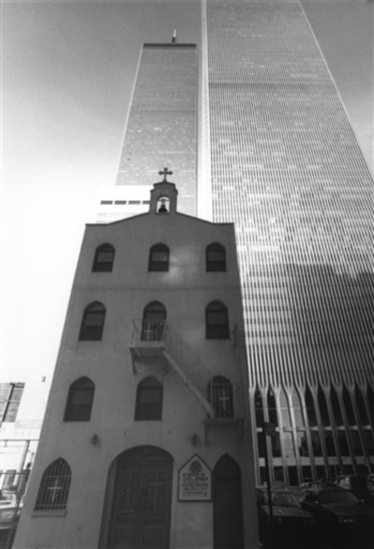 Church surrenders lot near ground zero