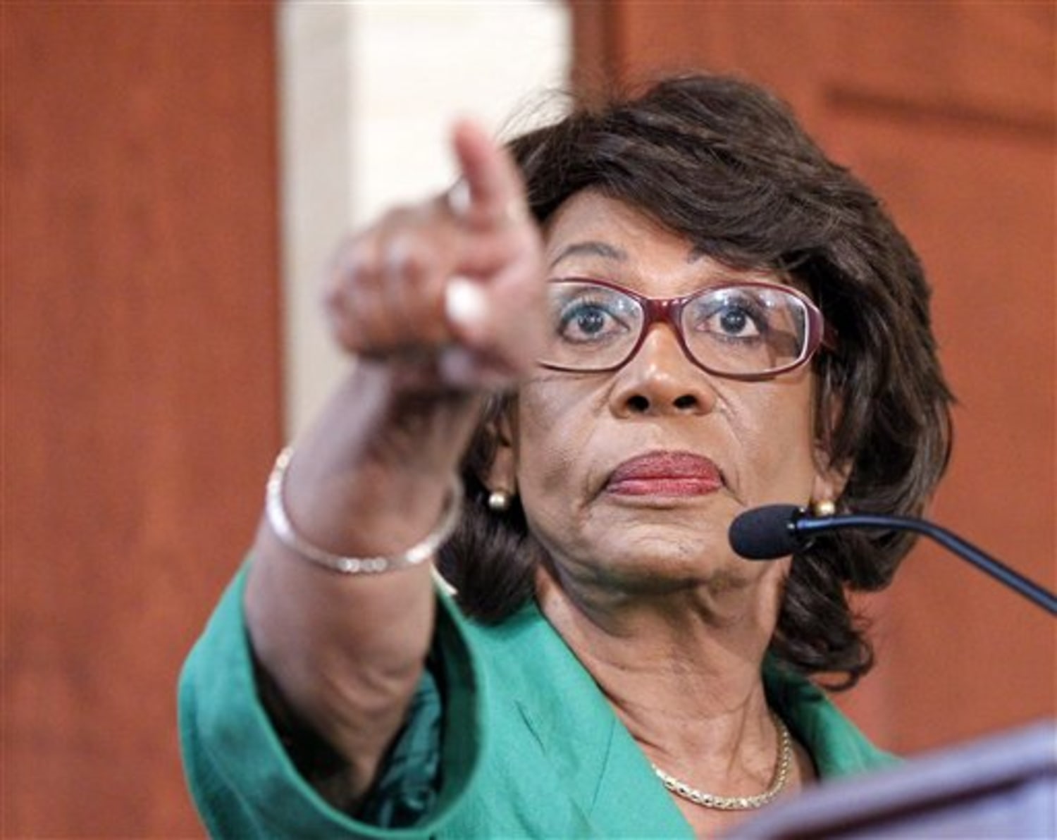 Report: Rep. Maxine Waters Helped Steer Bailout Funds to Bank With Family Ties