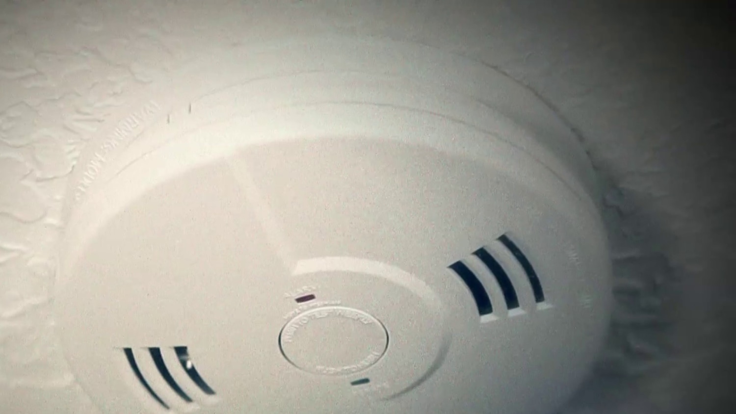 Texas doesn't require carbon monoxide alarms, endangering residents during  power crisis