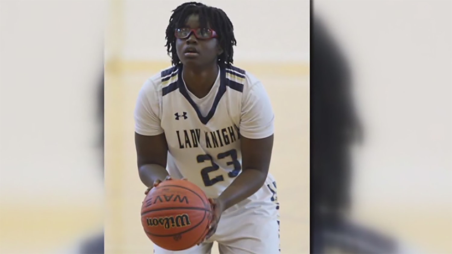 La Center teen who collapsed at basketball practice dies