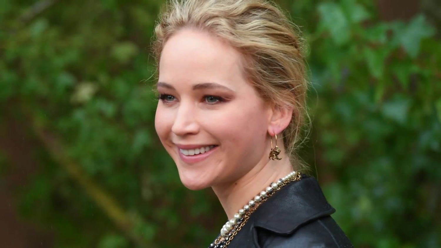 Jennifer Lawrence Supported by Parents at 'No Hard Feelings' Premiere