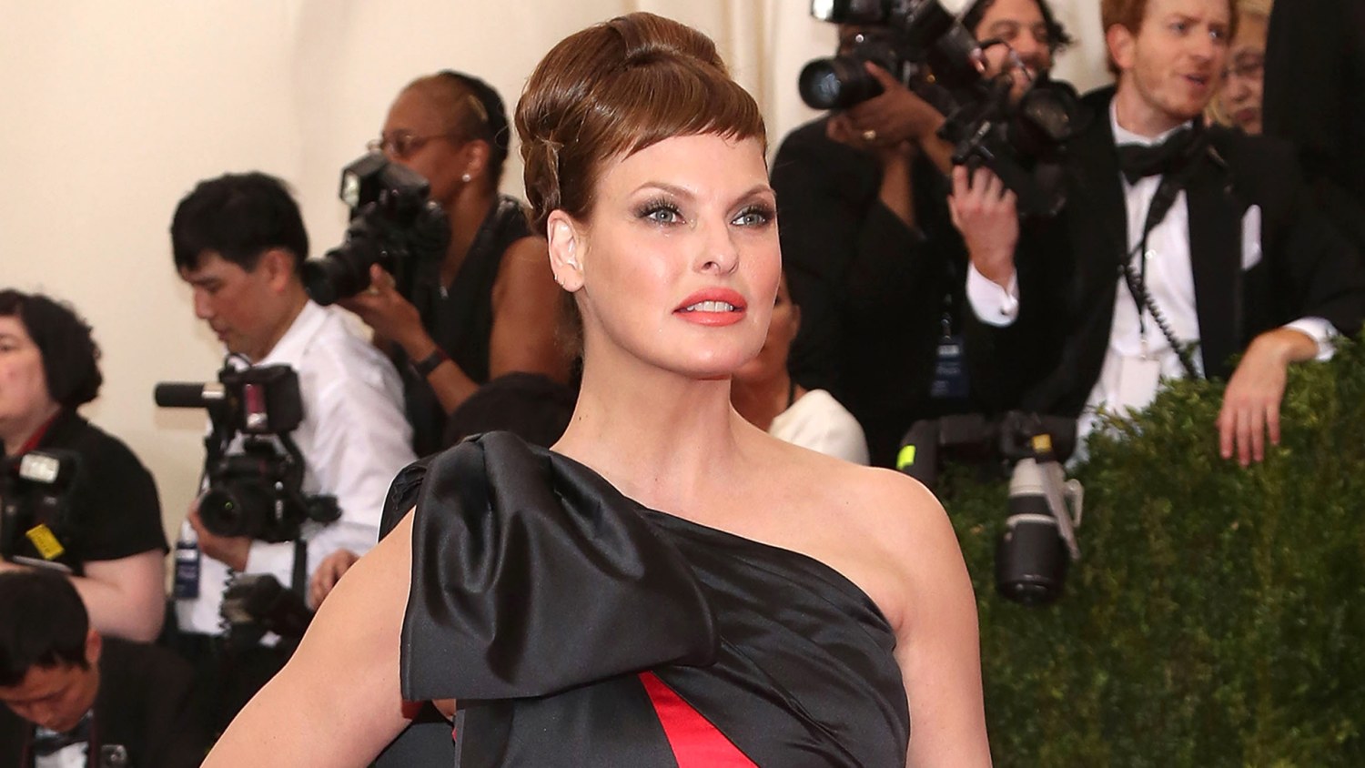 Linda Evangelista Before and After Cool Sculpting Surgery