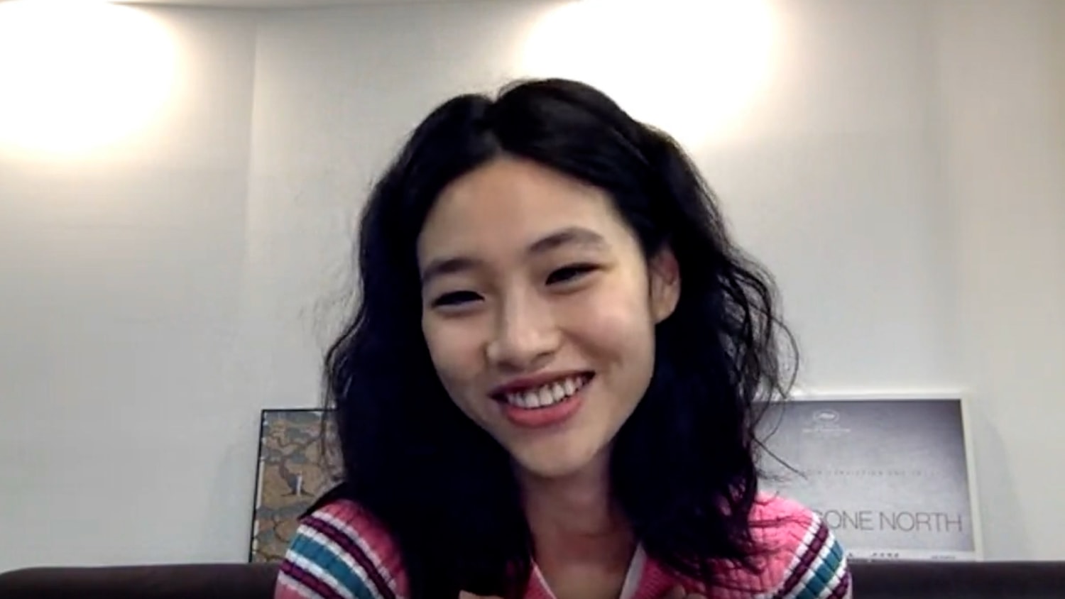 HoYeon Jung From Netflix's Squid Game Rocks a Hair Ribbon at the