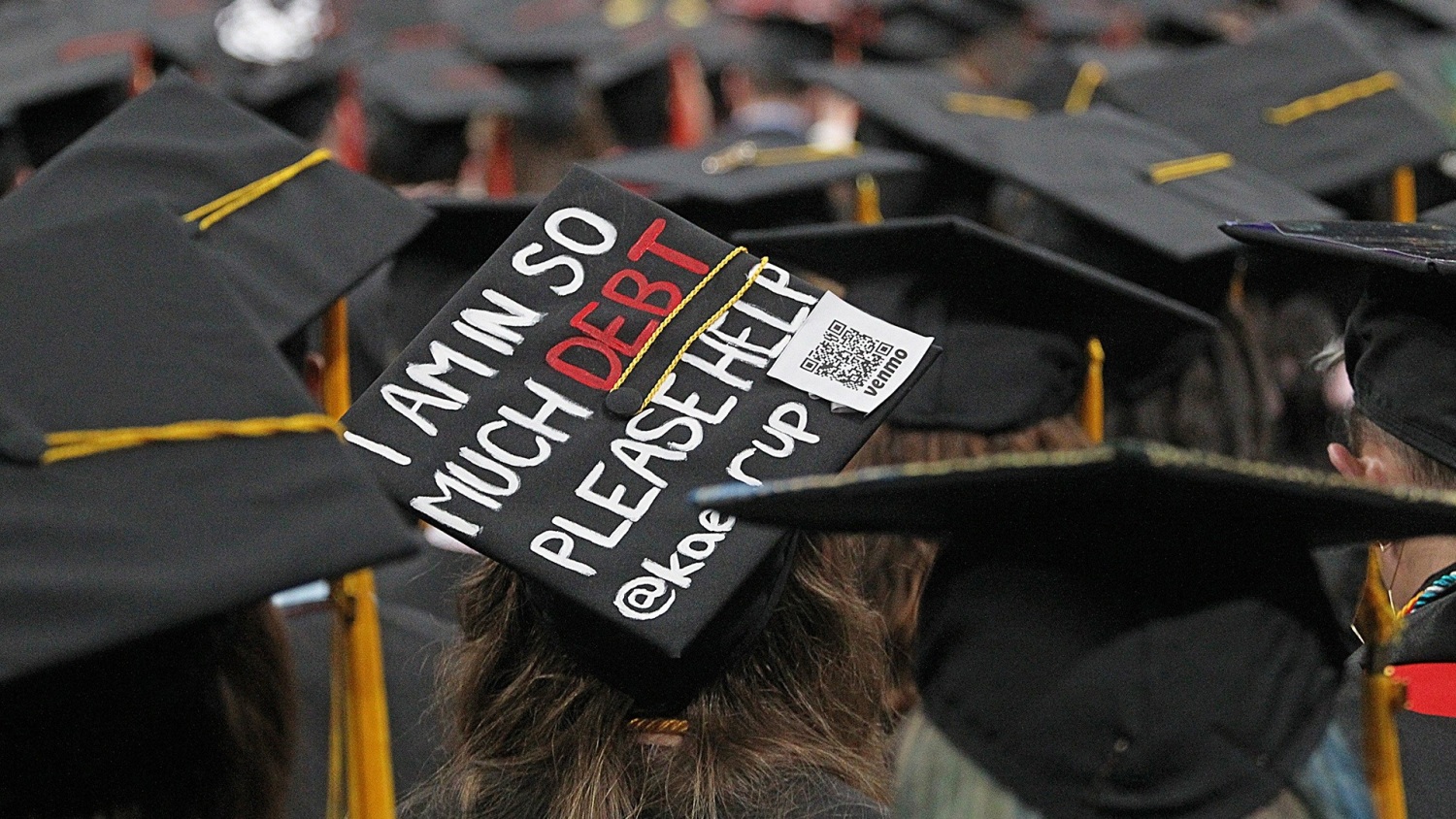 Evan Spiegel and Miranda Kerr Pay Debts of Otis College Graduates