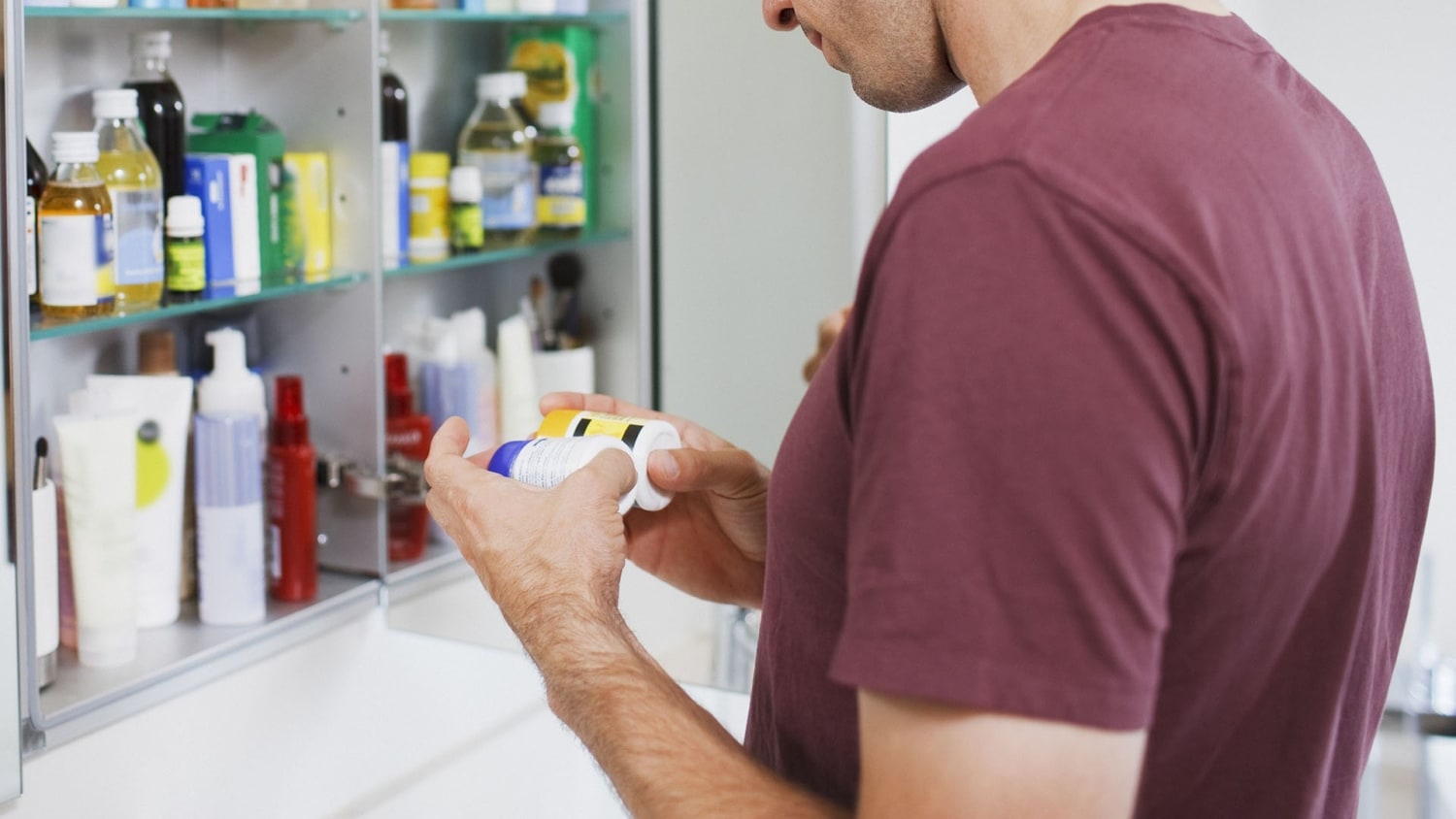 How To Spring Clean Your Medicine Cabinet, According To A Doctor