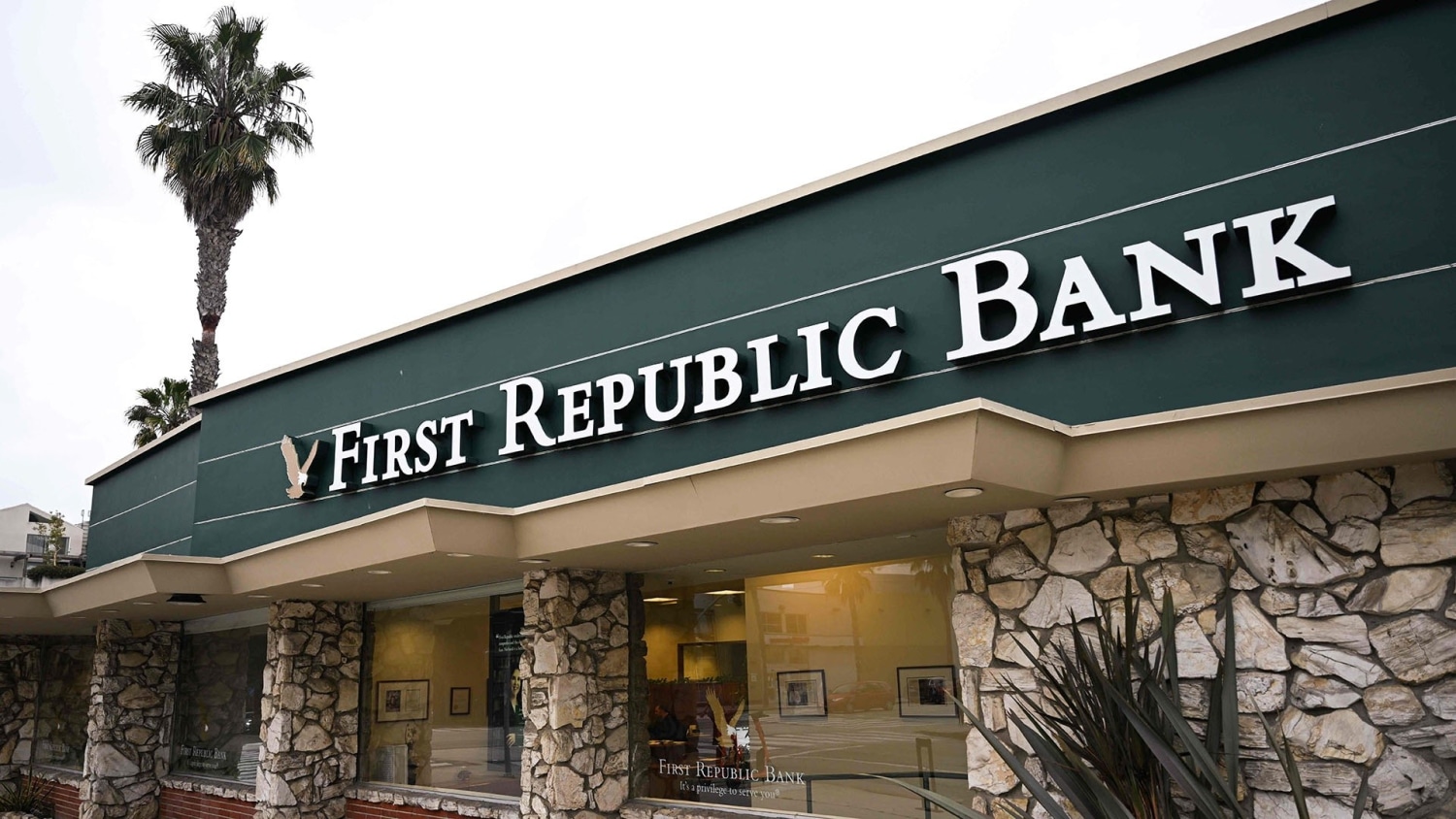 First Republic Bank Reddit First Republic Bank's stock falls nearly 50% after reporting an exodus of deposits
