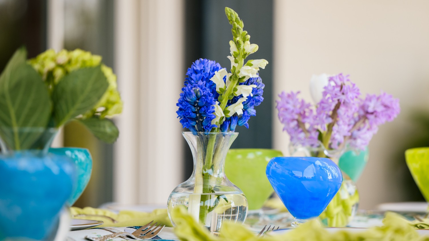 Turn a grocery store bouquet into a custom flower arrangement | Celebration  Season