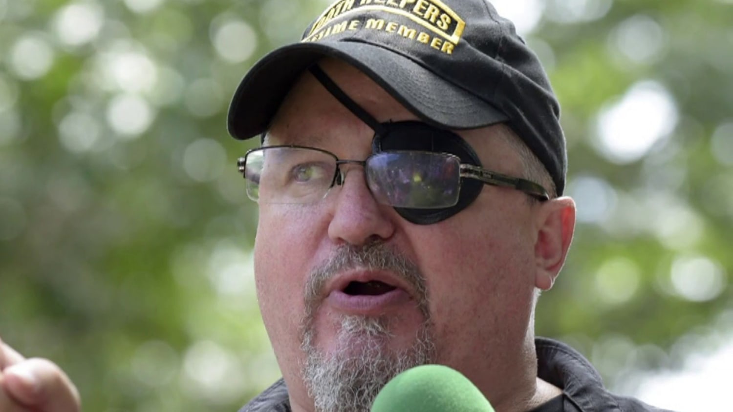 Oath Keepers founder Elmer Stewart Rhodes sentenced to 18 years in Jan. 6 seditious conspiracy case (nbcnews.com)
