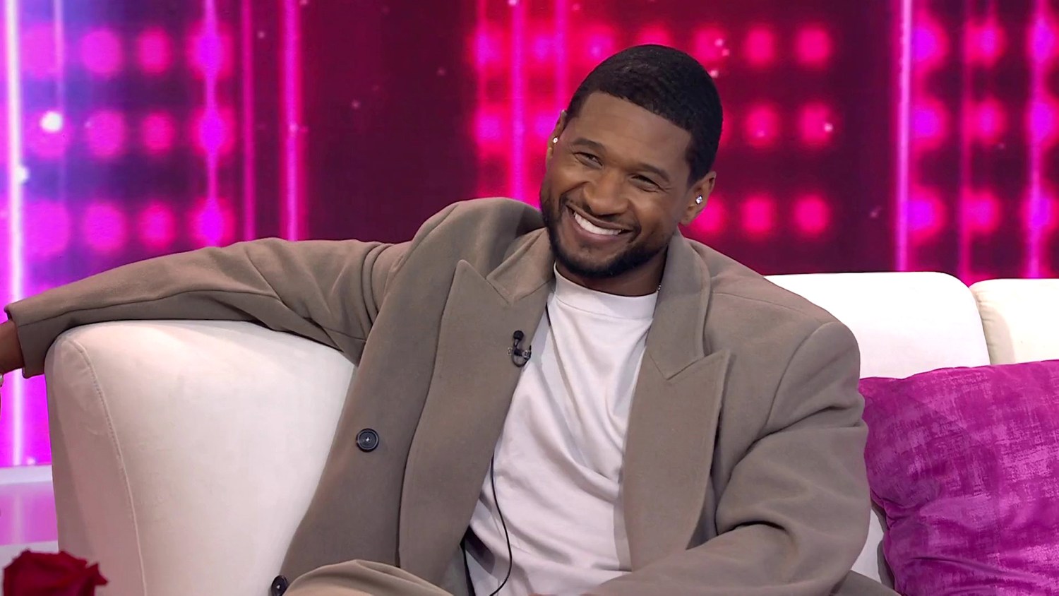 Usher's V-Day 2024 SKIMS Mens Campaign and NBA Alliance — Anne of