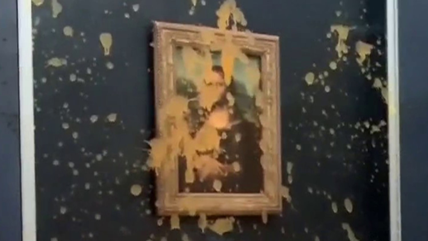 Climate activists throw soup on glass-covered 'Mona Lisa' painting