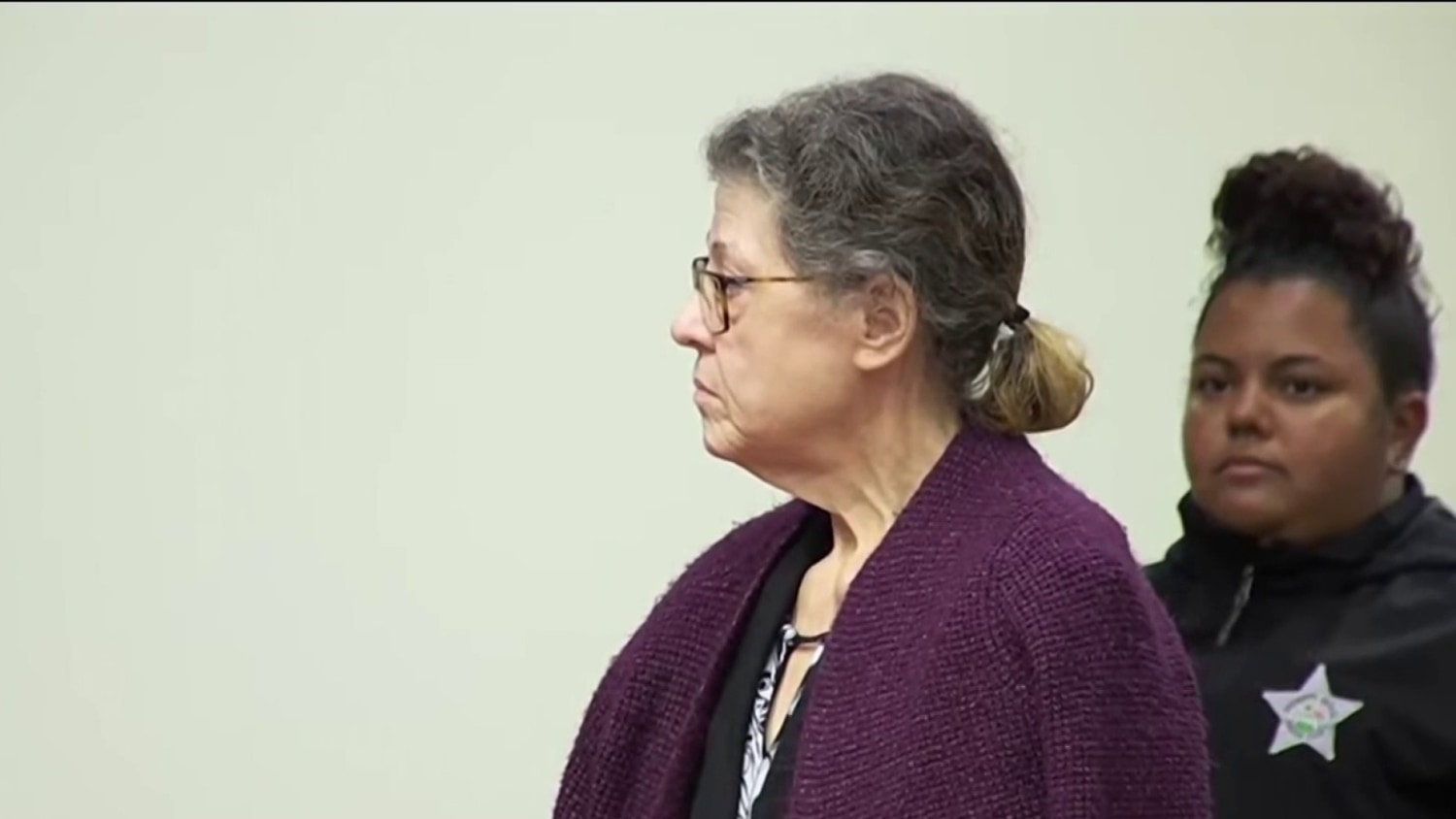 No Reason for Murder（天上の青）, Ayako Sono Susan Lorincz, white Florida woman who fatally shot Black neighbor