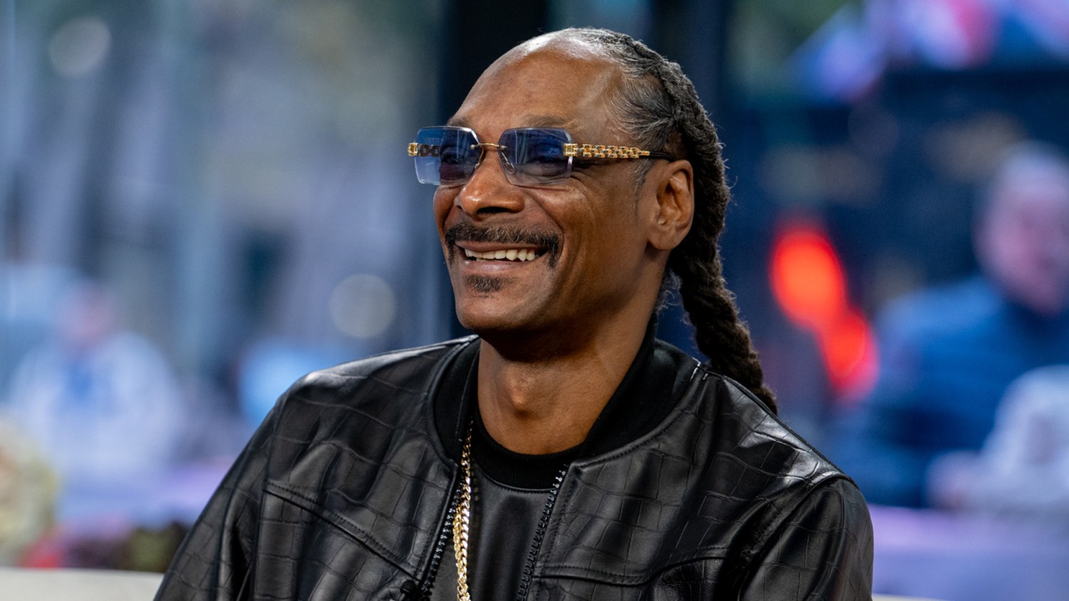 Snoop Dogg talks Olympics, Pittsburgh Steelers, 'The Voice,' more