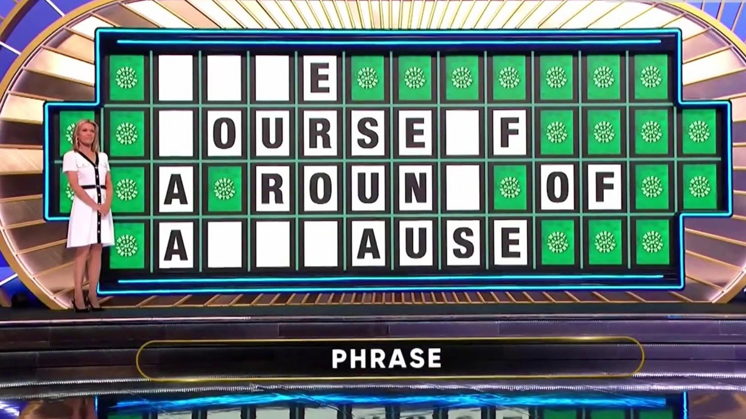 Wheel of Fortune' contestant's hilariously wrong answer has people giving him a round of sausage wheel-of-fortune-contestant-s-hilariously-wrong-answer-has-people-giving-him-a-round-of-sausage