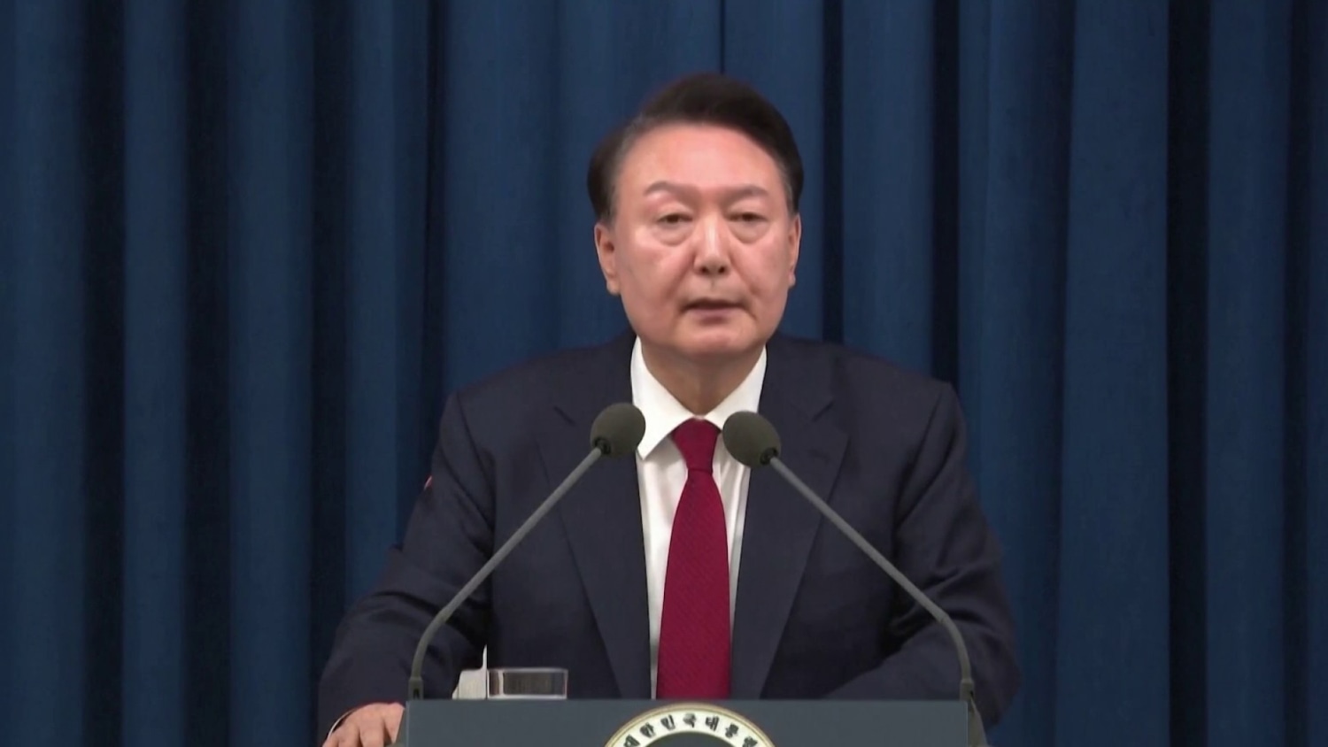 South Korean president apologizes for martial law order