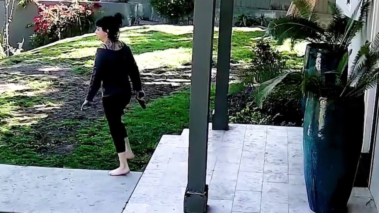Video shows California police shooting Weezer bassists wife