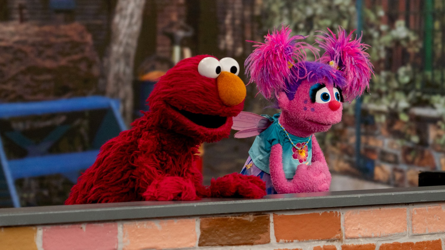 Sesame Street' stars Elmo and Abby talk taking care of Earth