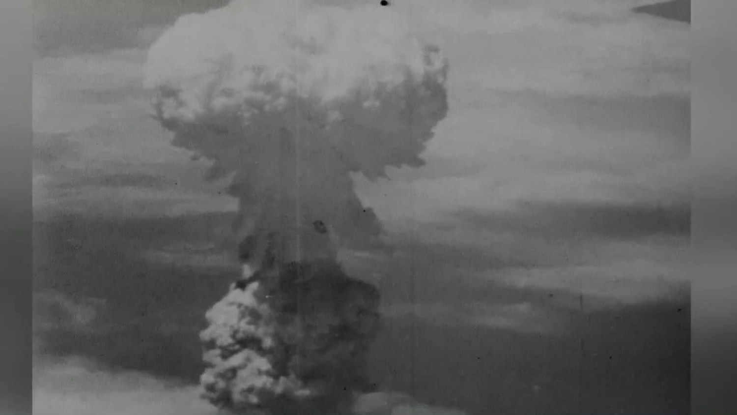 WoomDo Atomic Bomb Mix「DANGEROUS」 What's Inside the Atomic Bomb? | Insane Engineering of the