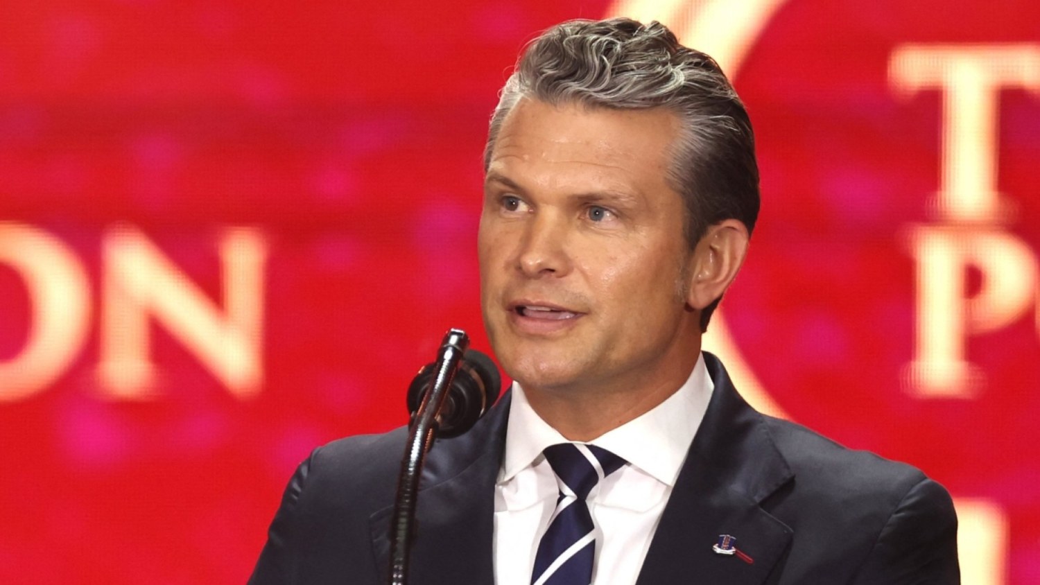 Pete Hegseth honors Charlie Kirk at memorial