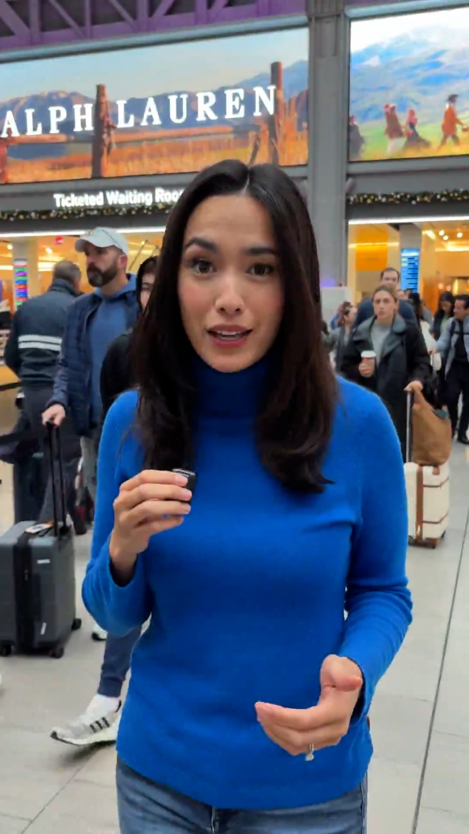 Americans opt for train travel this holiday season