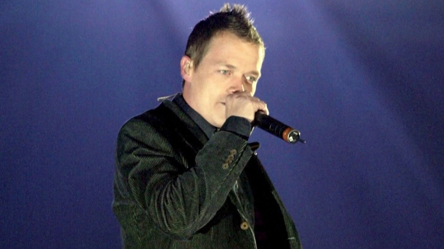 Brad Arnold, 3 Doors Down Singer and Co-Founder, Dies at 47