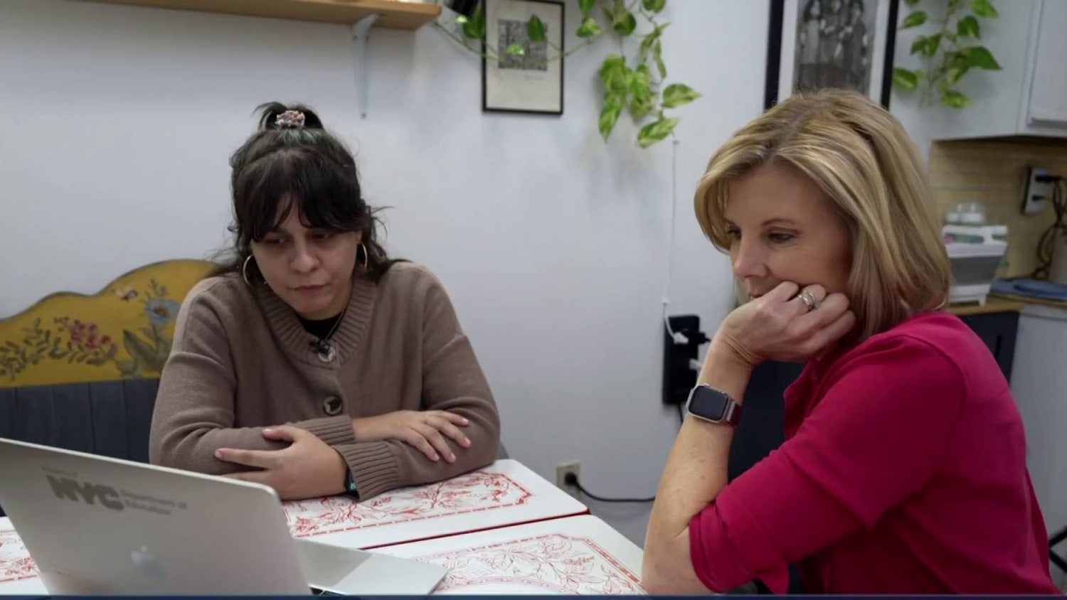 nbcnews.com - Patients hit dead ends with insurance 'ghost networks.' Now, some are suing.