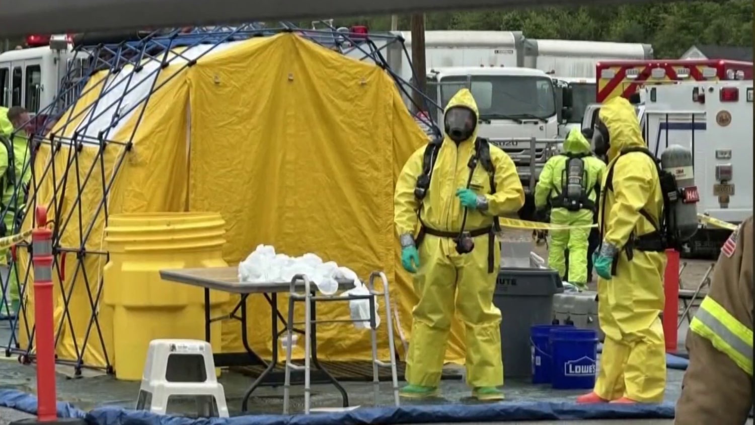 2 dead in 'chemical release' at West Virginia manufacturing facility
