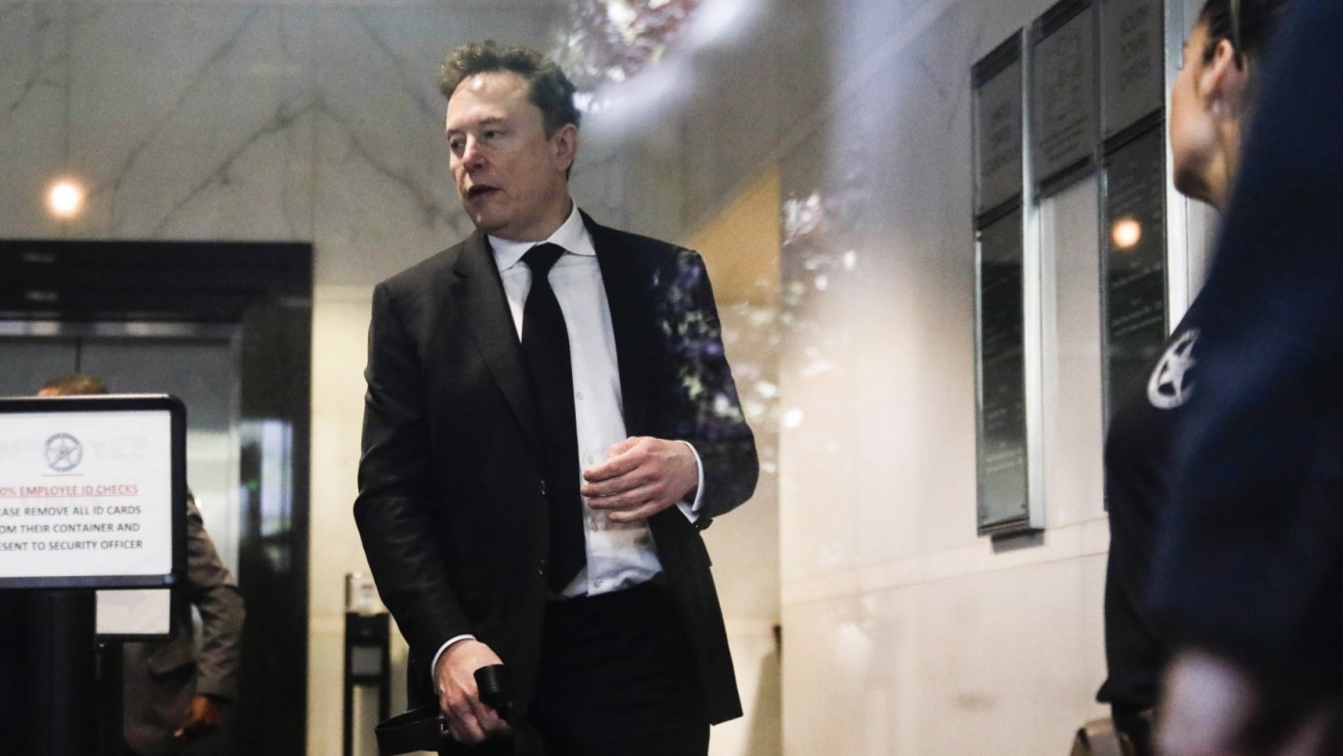 Elon Musk Testifies in OpenAI For-Profit Shift Trial
