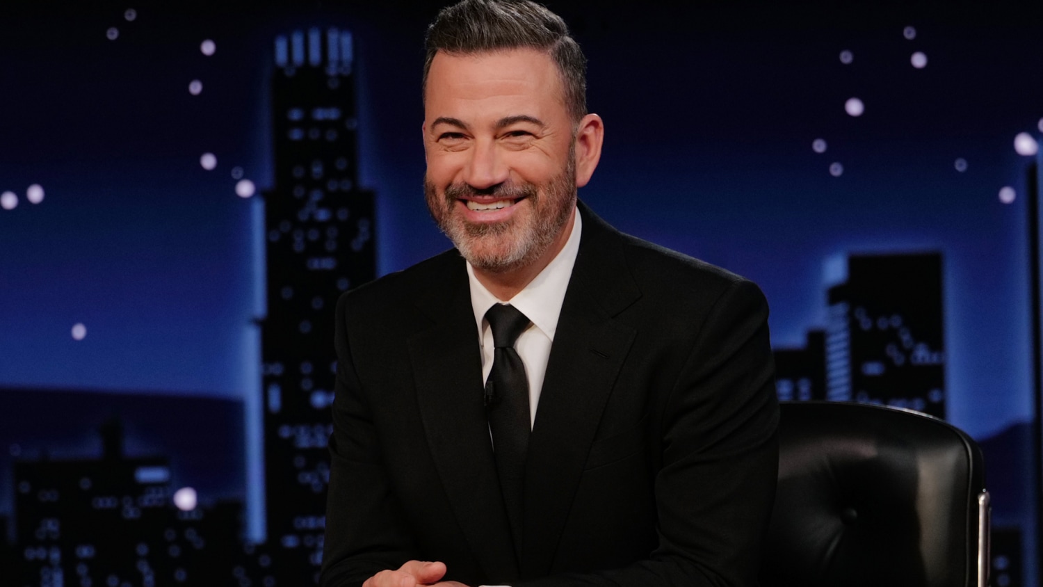 nbcnews.com - White House ramps up pressure on ABC to fire Jimmy Kimmel over first lady remark