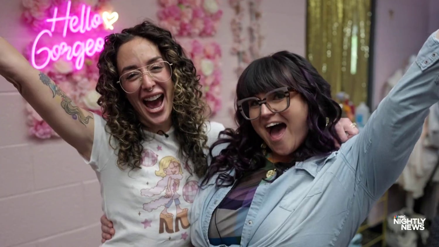 Teachers assist students with prom preparations at Pennsylvania school
