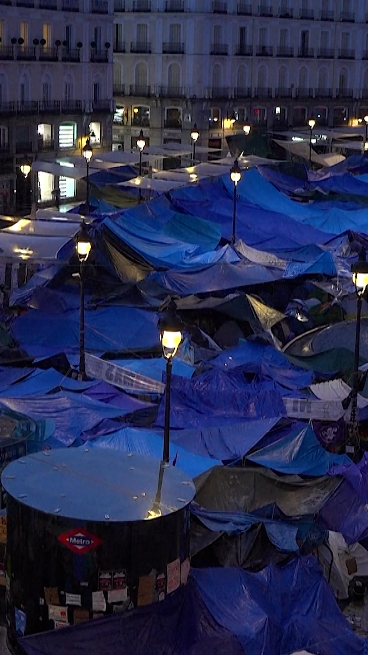 nbcnews.com - Spain's government approves new urgent housing measures after unrest in Barcelona