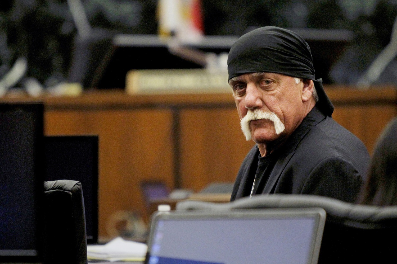 Jury awards Hulk Hogan $115 million in Gawker sex-tape suit