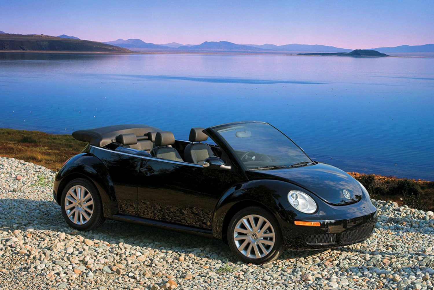 2010 Volkswagen Beetle Convertible Exploring Top 80+ Images & 11 Videos