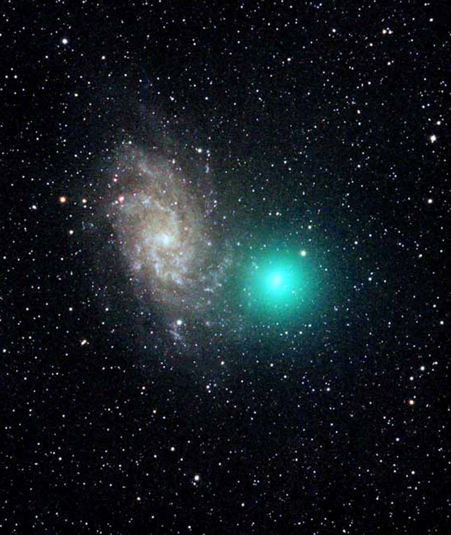 Old comets shine bright in the new year