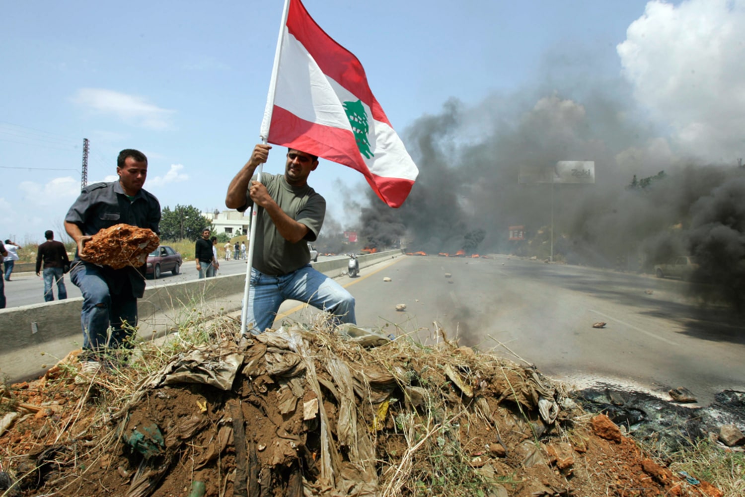 Violence rekindles fears of Lebanese civil war